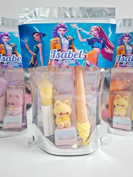 Kit Papelaria Fofa Saquinho Zip Personalizado Guerreiras Kpo