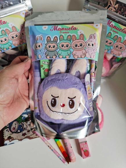 Kit Papelaria Fofa Saquinho Zip Personalizado Labubu