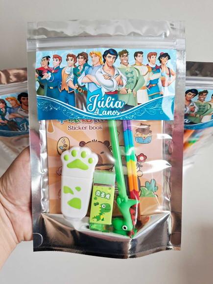 Kit Papelaria Fofa Saquinho Zip Personalizado Príncipes