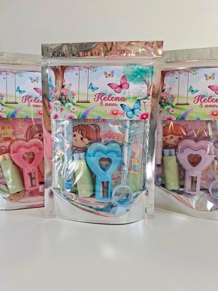Kit Papelaria Saquinho Zip Personalizado Borboletas Jardim