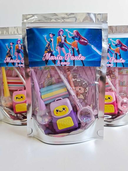 Kit Papelaria Saquinho Zip Personalizado Guerreiras do Kpop