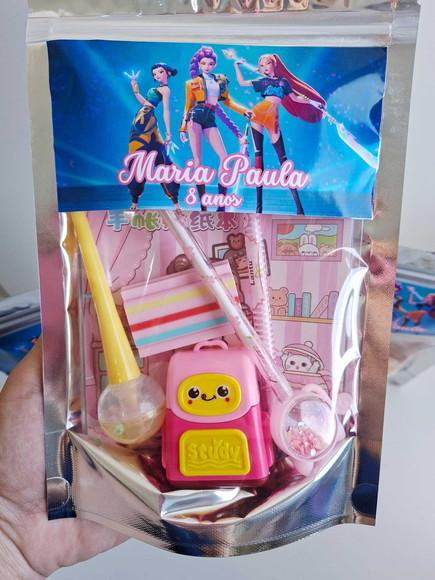 Kit Papelaria Saquinho Zip Personalizado Guerreiras do Kpop