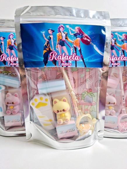 Kit Papelaria Saquinho Zip Personalizado Guerreiras Kpop