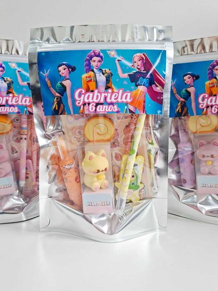 Kit Papelaria Saquinho Zip Personalizado Guerreiras Kpop