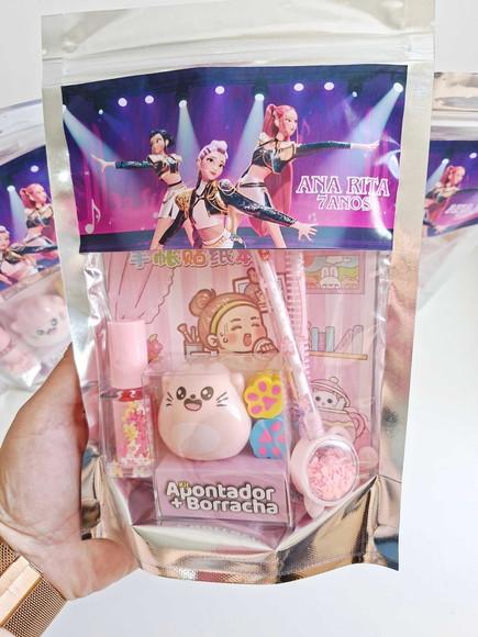Kit Papelaria Saquinho Zip Personalizado Huntrix