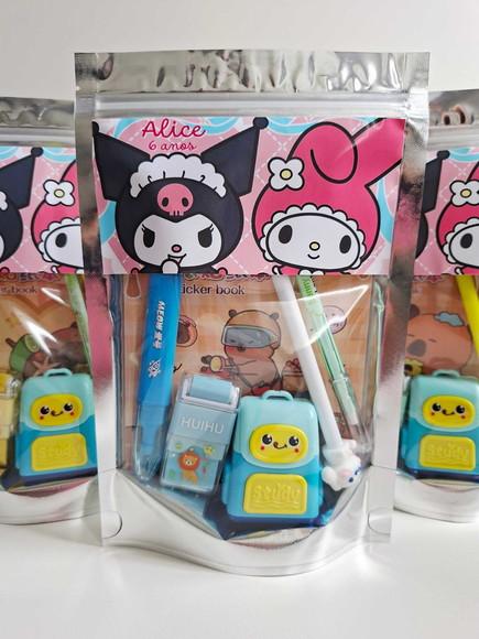 Kit Papelaria Saquinho Zip Personalizado Kuromi My Melody