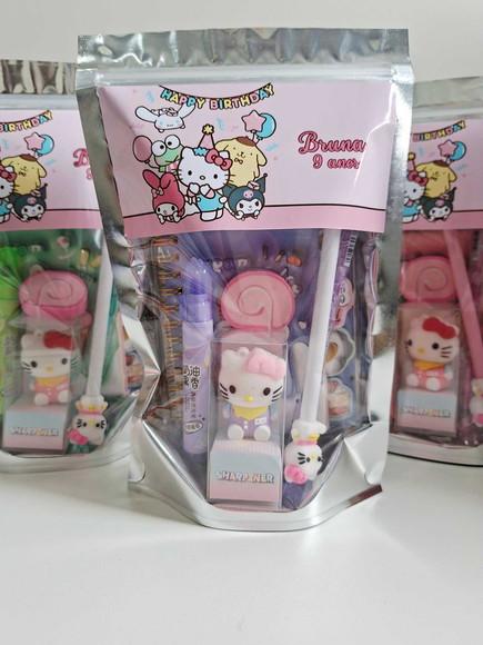 Kit Papelaria Saquinho Zip Personalizado Sanrio