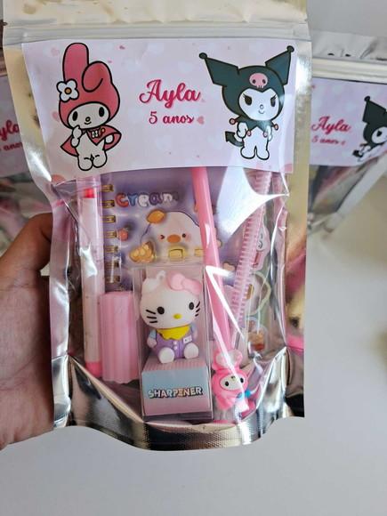 Kit Papelaria Saquinho Zip Personalizado Sanrio