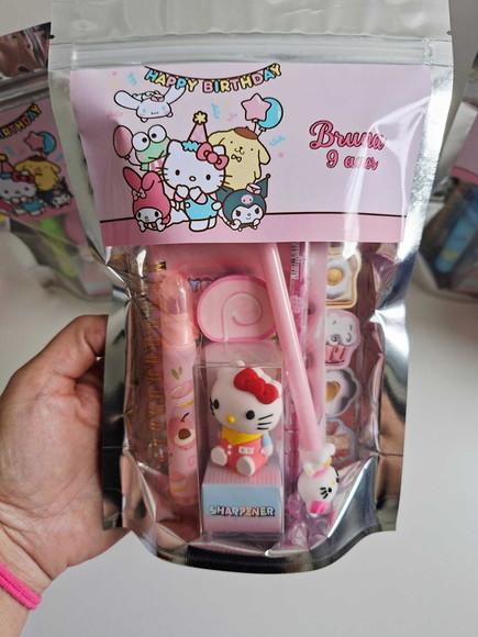 Kit Papelaria Saquinho Zip Personalizado Sanrio