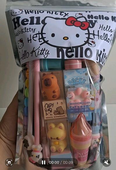 Kit Premium Papelaria Fofa Saquinho com 40 Itens