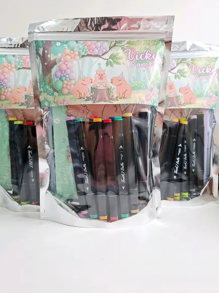 Kit Livro de Colorir Personalizado + Canetinhas Capivara