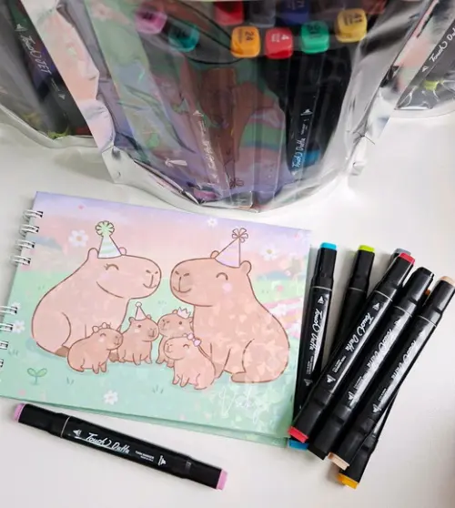 Kit Livro de Colorir Personalizado + Canetinhas Capivara