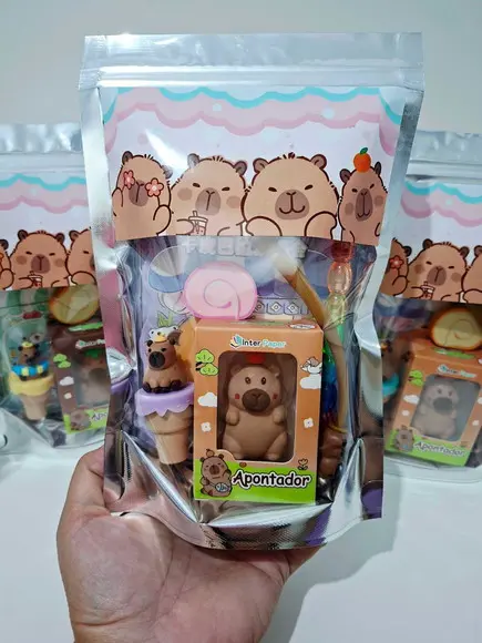 Kit Papelaria Fofa Saquinho com 6 Itens Capivara