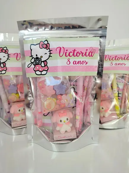 Kit Papelaria Fofa Saquinho com 6 Itens Hello Kitty