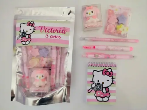 Kit Papelaria Fofa Saquinho com 6 Itens Hello Kitty