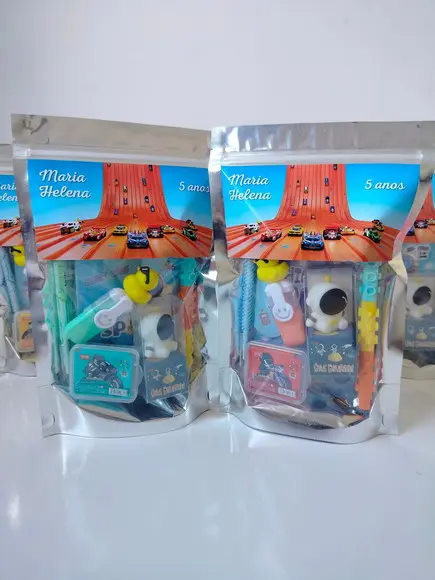 Kit Papelaria Fofa Saquinho com 6 Itens Hot Wheels