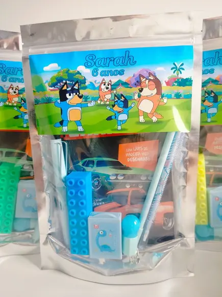 Kit Papelaria Fofa Saquinho Grande 20x30 Bingo e Bluey