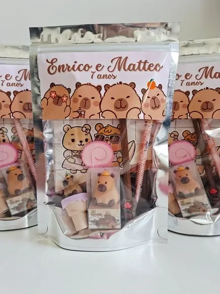 Kit Papelaria Fofa Saquinho Zip Personalizado Capivara