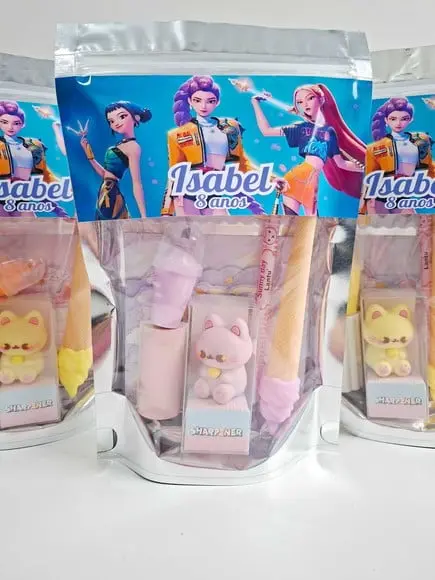 Kit Papelaria Fofa Saquinho Zip Personalizado Guerreiras Kpo