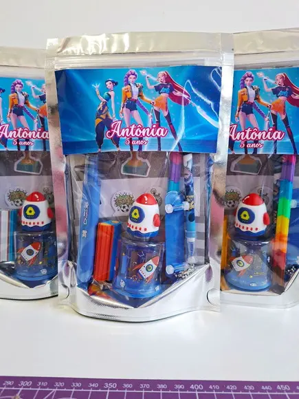 Kit Papelaria Saquinho Zip Personalizado Guerreiras Kpop