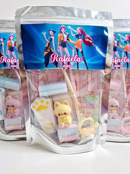 Kit Papelaria Saquinho Zip Personalizado Guerreiras Kpop