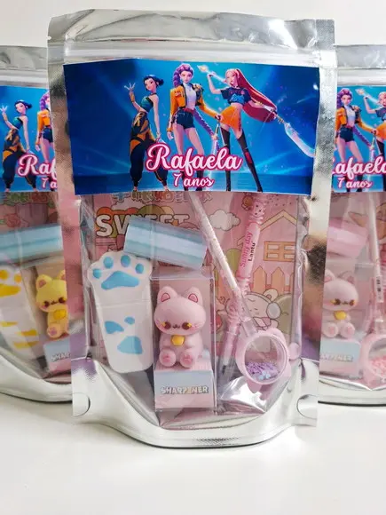 Kit Papelaria Saquinho Zip Personalizado Guerreiras Kpop