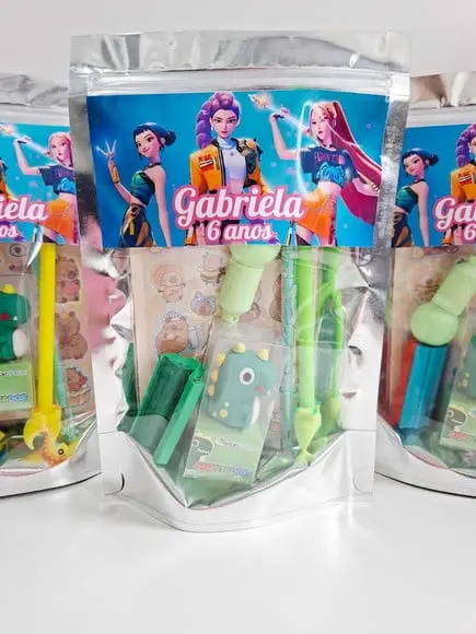 Kit Papelaria Saquinho Zip Personalizado Guerreiras Kpop