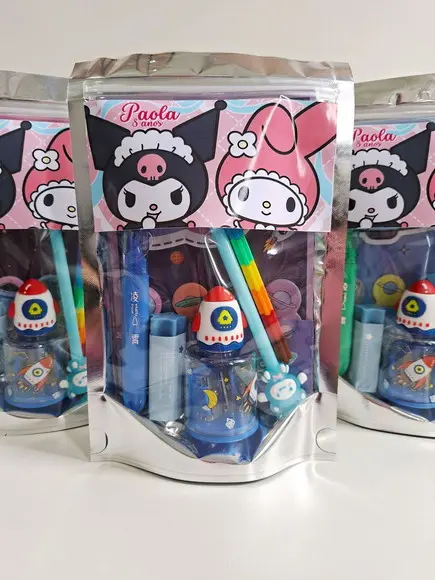 Kit Papelaria Saquinho Zip Personalizado Kuromi My Melody