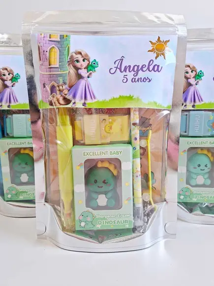 Kit Papelaria Saquinho Zip Personalizado Rapunzel