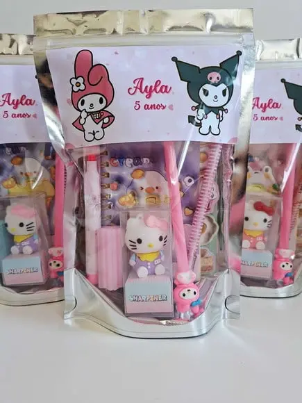 Kit Papelaria Saquinho Zip Personalizado Sanrio