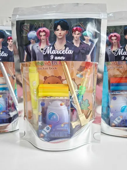 Kit Papelaria Saquinho Zip Personalizado Saja Boys
