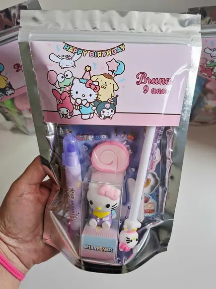 Kit Papelaria Saquinho Zip Personalizado Sanrio