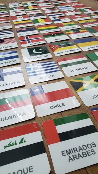 Kit 72 Flashcards Bandeiras de Países Copa 2018 e 2022