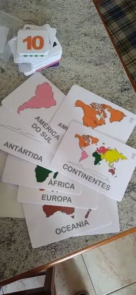 Kit 11 flashcards Continentes do Globo atividades montessori