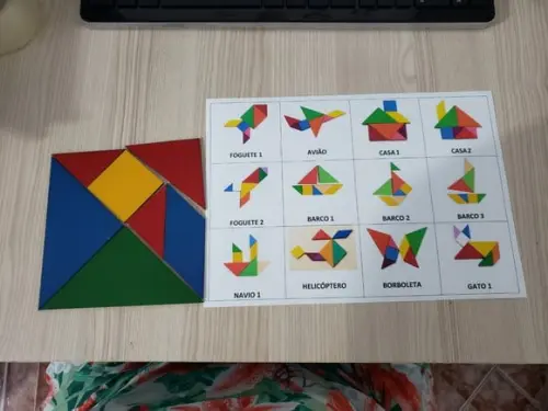 Kit 12 flashcards Tangram