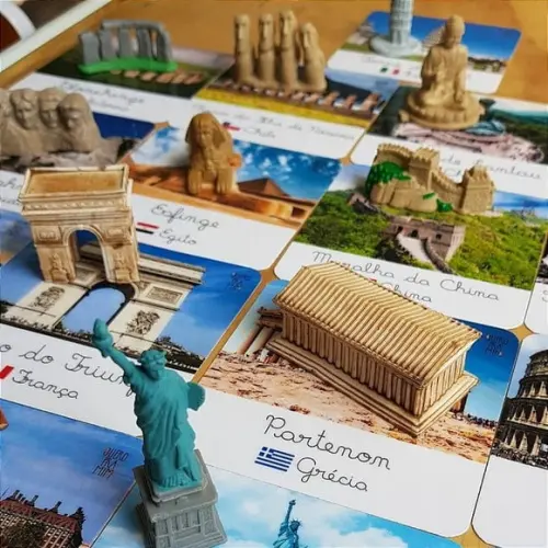 Kit 17 Miniaturas e Flashcards Monumentos do Mundo