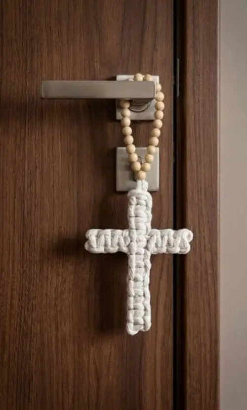 Enfeite Crucifixo Macramê - 15 Unidades