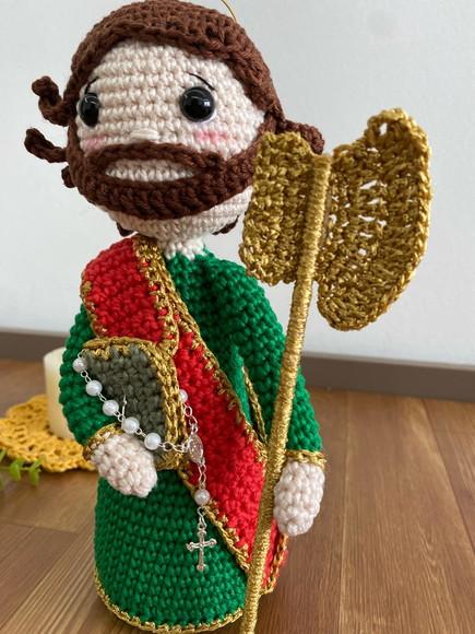 São Judas Tadeu Amigurumi de crochê presente artesanal Santinho