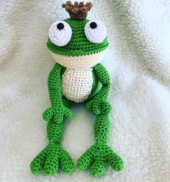 Sapo Amigurumi de crochê presente artesanal para bebês e crian?