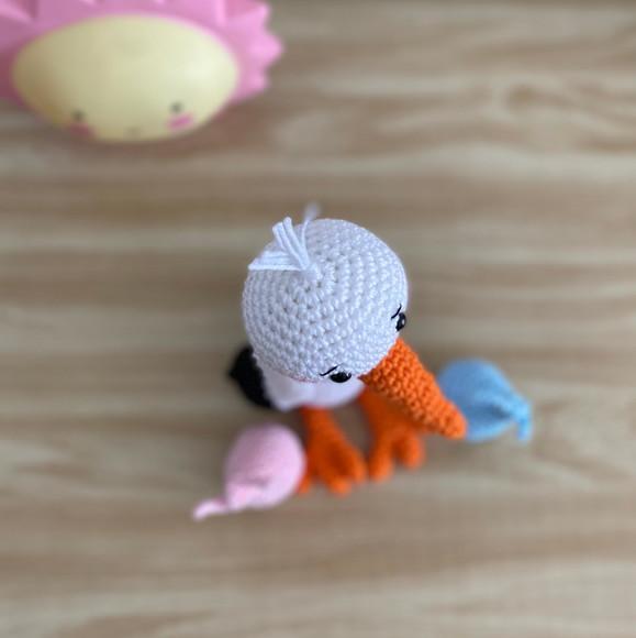 Topo de Bolo Cegonha de Amigurumi