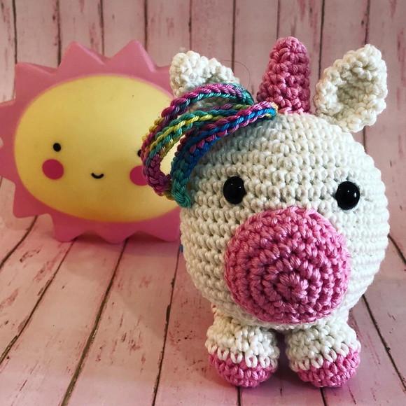 Unicórnio Amigurumi de crochê presente para bebê