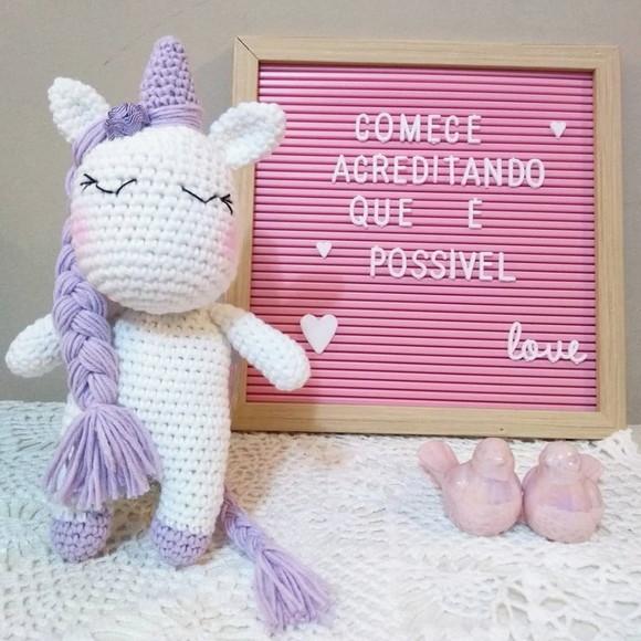 Unicórnio Amigurumi de crochê presente para o bebê