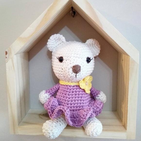 Ursinha Amigurumi de crochê presente para bebês e crianças