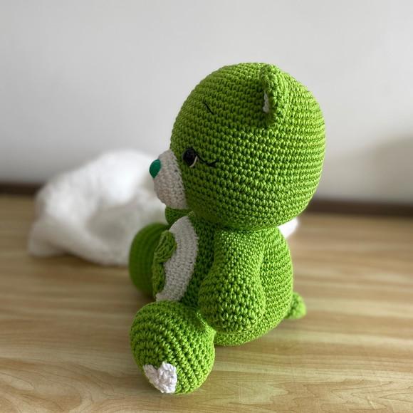 Ursinho Carinhoso Trevo da Sorte amigurumi de crochê presente af