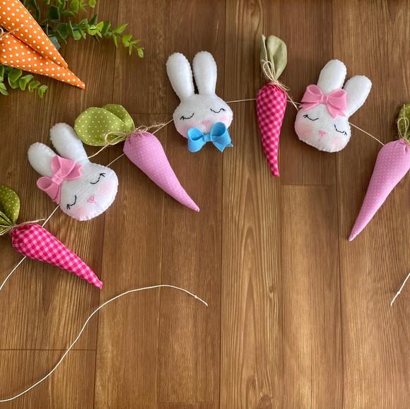 Varal Coelhos e Cenouras Decoração Artesanal Festas Páscoa