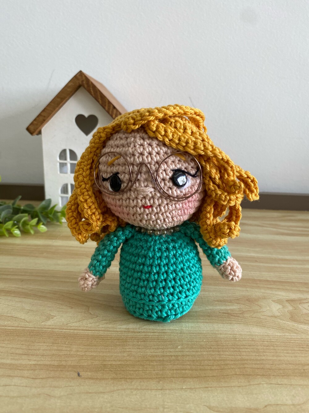Boneco amigurumi de crochê personalizado