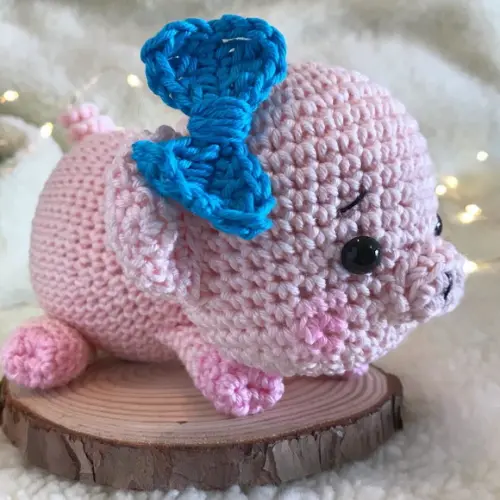 Porquinha Amigurumi de crochê presente feito à mão para crian?