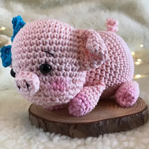 Porquinha Amigurumi de crochê presente feito à mão para crian?