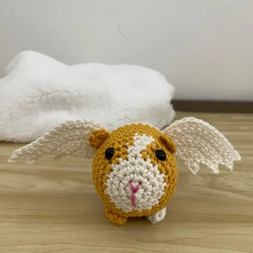 Porquinho da Índia com Asinhas amigurumi de crochê personalizado