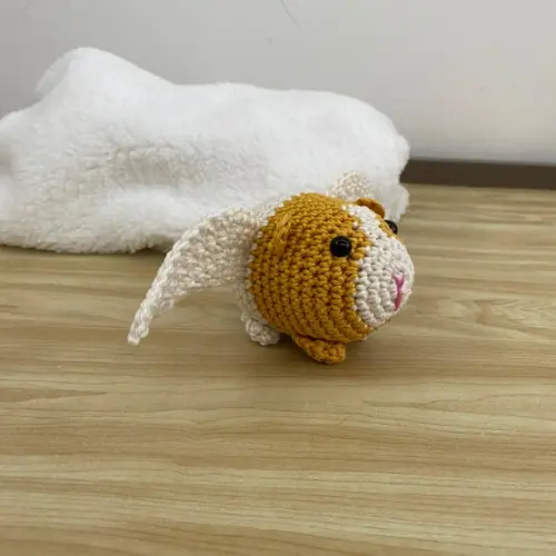 Porquinho da Índia com Asinhas amigurumi de crochê personalizad